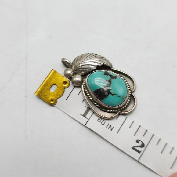 Turquoise Sterling Silver Pendant With Leaf Design By Richard Begay 7.42g - Picture 5 of 5
